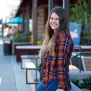 Meet your Posher, Ashley